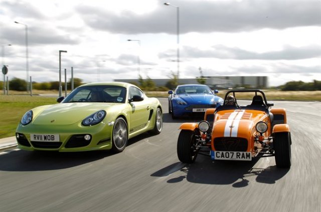 Porsche Cayman R - най-добър автомобил за водача