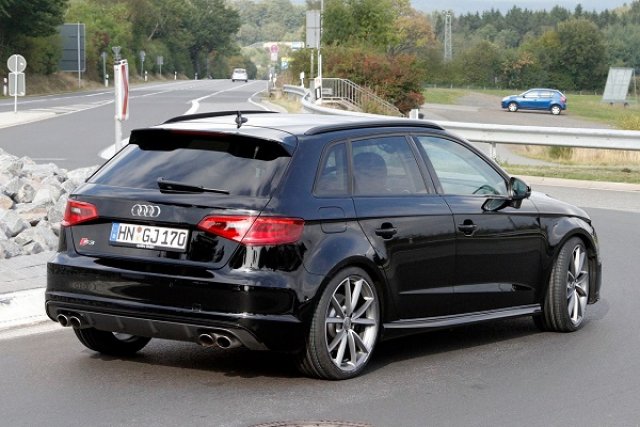 Audi отговаря на BMW и Mercedes с нов RS3