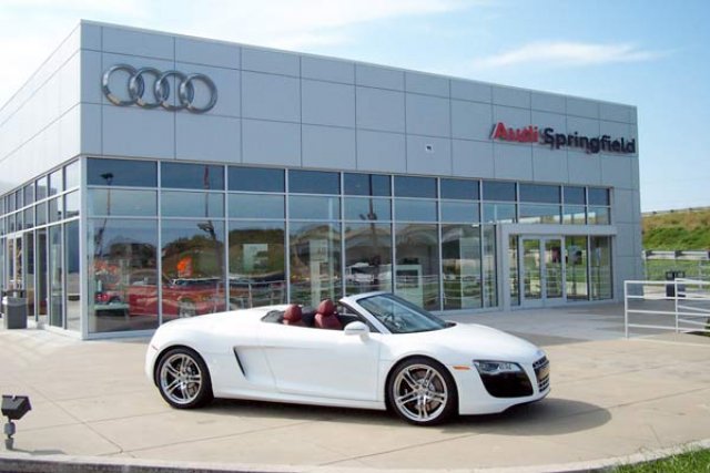 И Audi счупи рекорда си за продажби