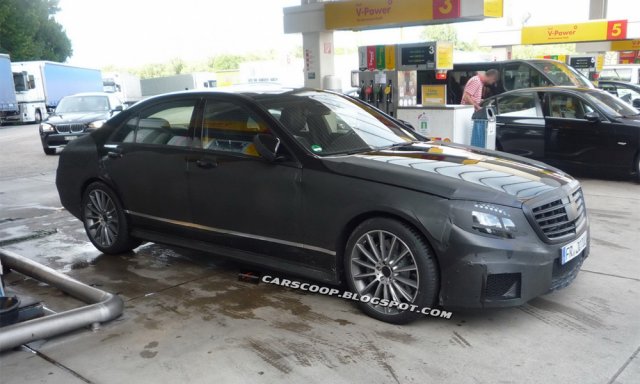 Шпионски снимки на новия Mercedes S65 AMG 