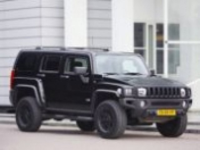 Hummer H3 Black Edition – сърцето на мрака
