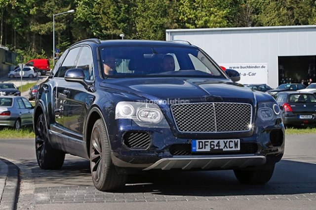 Най-луксозният кросовър в света вече не се крие