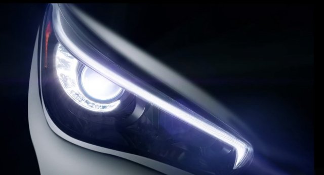 Infiniti представя Q50 този месец