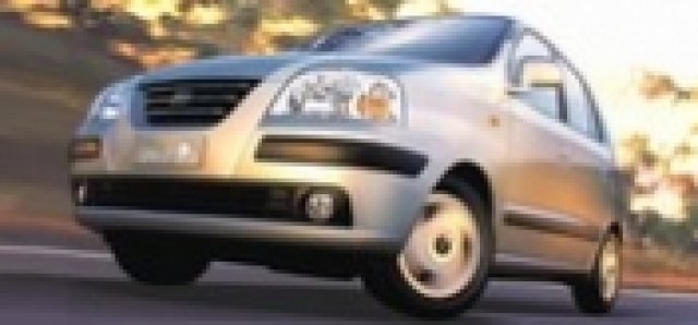  И Hyundai се включва в надпреварата за супер евтина кола