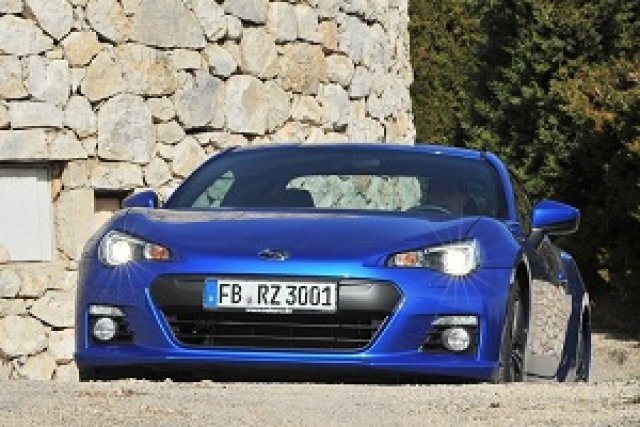 Toyota и Subaru пускат GT 86, FR-S и BRZ като кабриолети