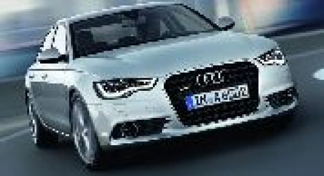 Пазарът на луксозни автомобили процъфтява