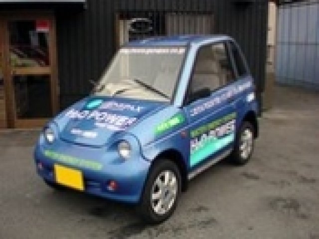 И все пак автомобил използващ за гориво вода