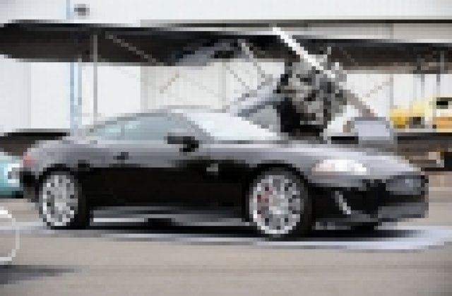 Jaguar пуска специална серия XKR за САЩ.