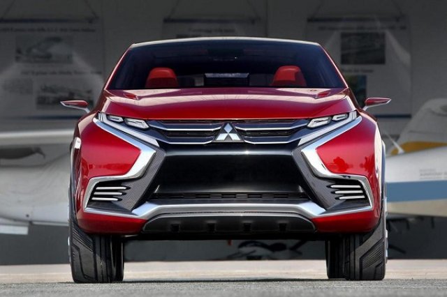 Бъдещото Evo на Mitsubishi ще бъде хибриден кросовър