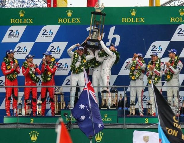 Porsche постигна двойна победа на „Льо Ман”