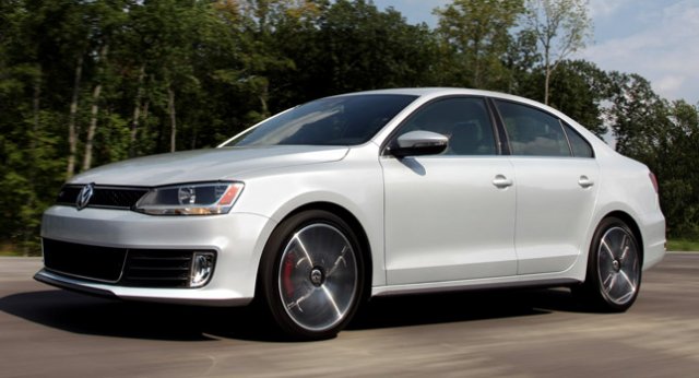 VW впряга електричеството