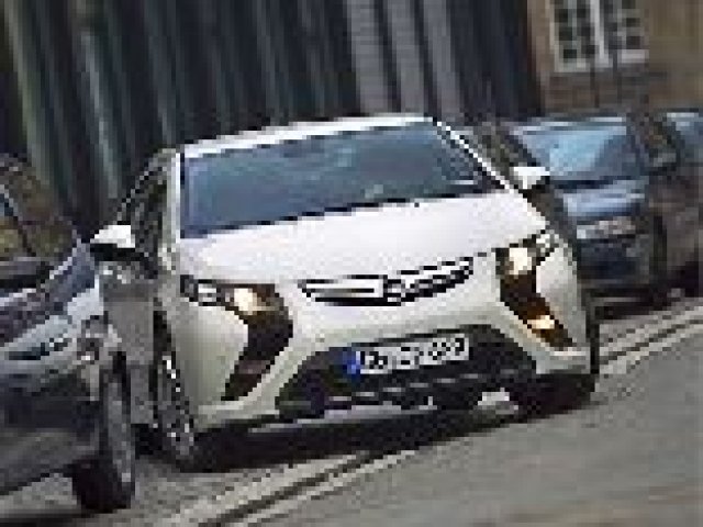 Opel ще разшири семейството на Ampera