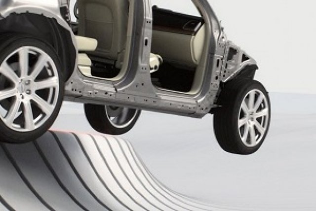 Volvo ще прави конкурент на BMW X1 с китайци