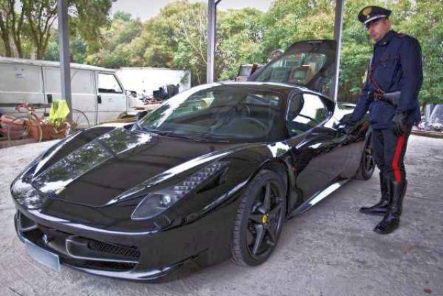 Италия обяви война на Ferrari