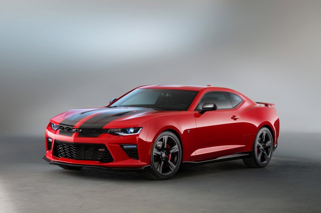 Chevrolet ще покаже два тунинговани Camaro SS на SEMA