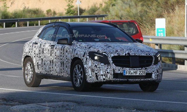 Mercedes-Benz GLA се отдалечава от концепта