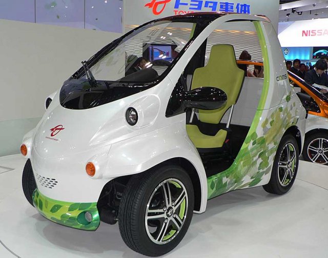 Toyota пуска аналог на Twizy