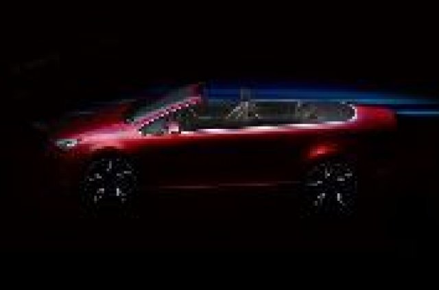 Astra Cabrio ще бъде с мек таван