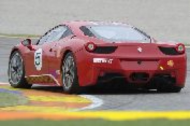 Ново Ferrari 458 Challange