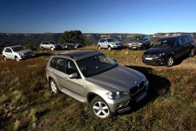 Битката при маскираните кросовъри се засилва