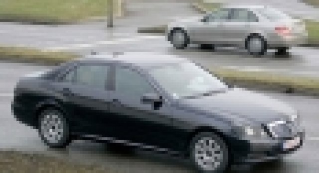 Новата Е-Класа на Mercedes преминава през финални тестове