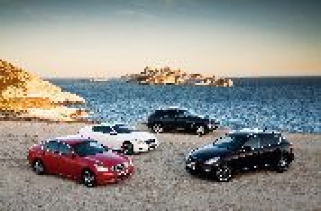 Infiniti - наред е Австралия