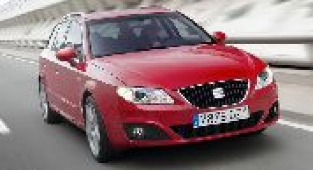 Seat комбинира 2.0 TDI с Multitronic CVT при Exeo
