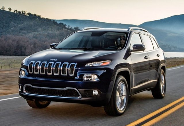 Скоростна кутия бави новия Jeep Cherokee 