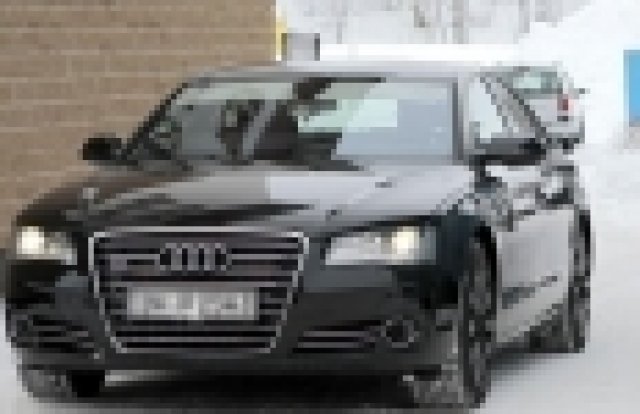 Audi разработва новия S8