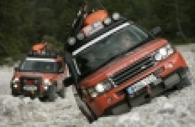 Land Rover преустанови надпреварата G4 Challenge