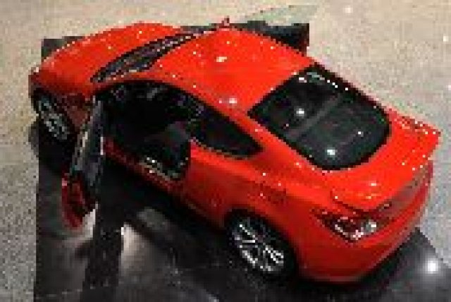 Genesis Coupe пристигна в България