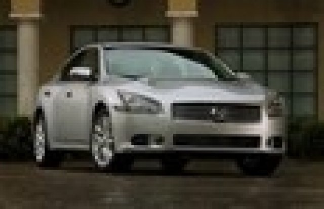 Nissan показа новата Maxima