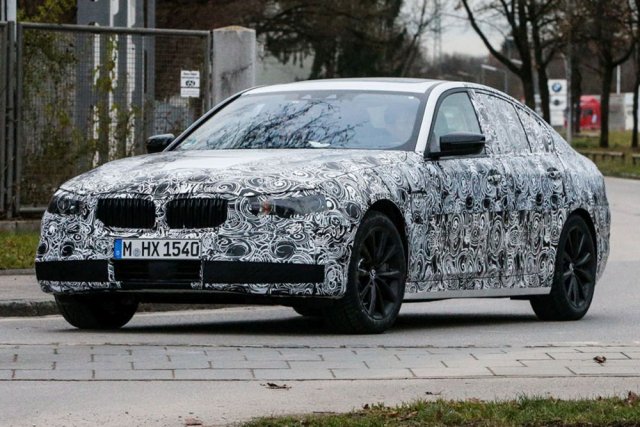 Новото BMW 5-Series ще е с два варианта на окачването