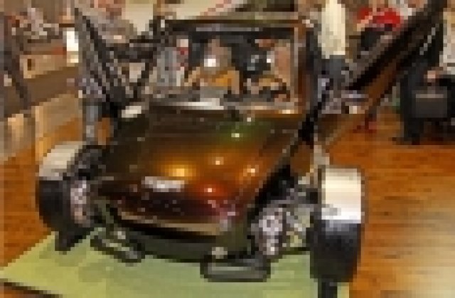 Velorex се завръща, далеч не е същия