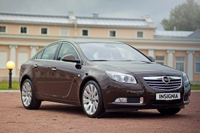 Opel слага нов дизел и на обновената Insignia