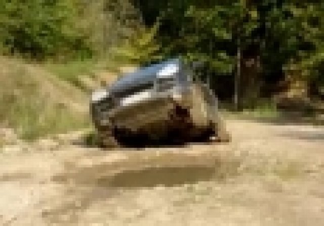 Porsche Cayenne е паркетна джипка? Да бе, да!