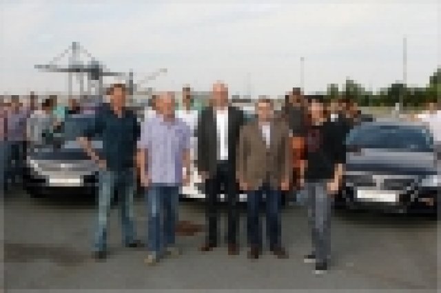 Футболистите на Вердер Бремен карат VW