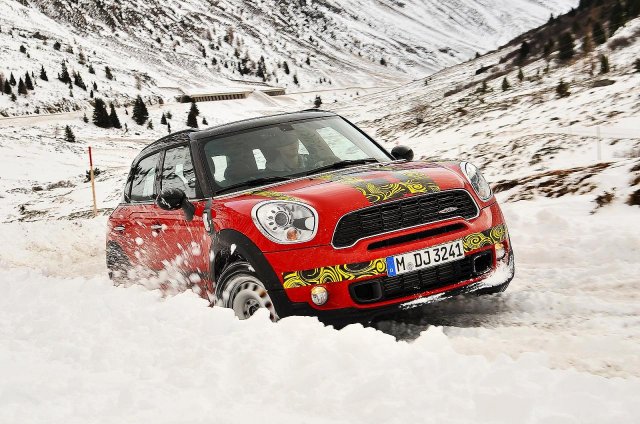 MINI разкри Countryman John Cooper Works