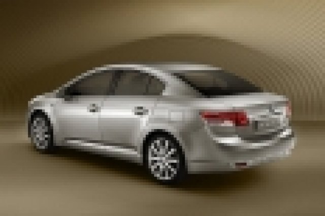 Започна серийното производство на Avensis в Бърнастоун