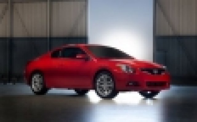 Nissan Altima излиза на пазара в САЩ