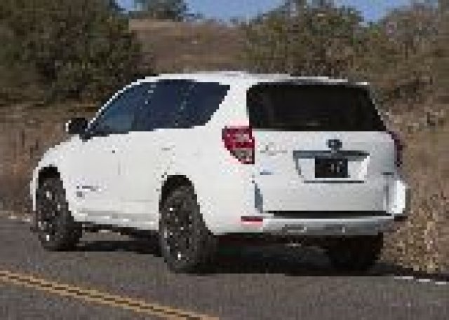 Toyota + Tesla = RAV4 EV