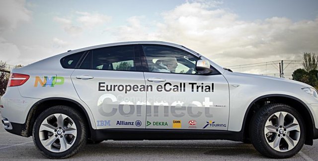 Системата eCall става задължителна от 2015 г.