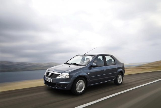 Германците обявиха Logan за най-ненадеждния автомобил