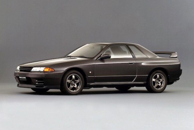 Как Nissan Skyline GT-R се превърна в 