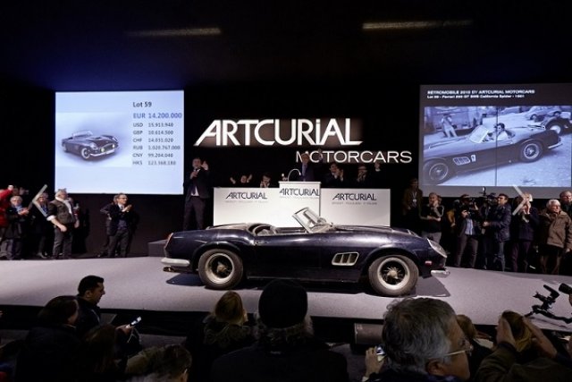 Ferrari на Ален Делон бе продадено за 14,2 млн. евро