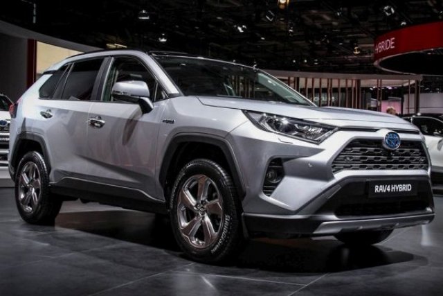 Новият RAV4 за Европа: без дизел, но с по-икономичен хибрид