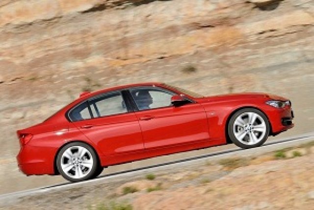 BMW се продава по-добре от Audi и Mercedes