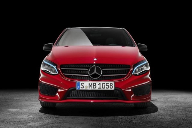 Mercedes-Benz представи обновената B-Class
