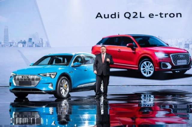 Audi показа и по-малък кросоувър на ток