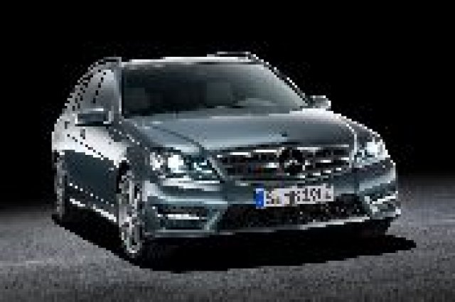 C-Class купе и C63 AMG ще видим в Женева